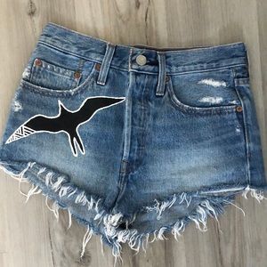 HAWAIIAN HANDPRINTED LEVI SHORTS